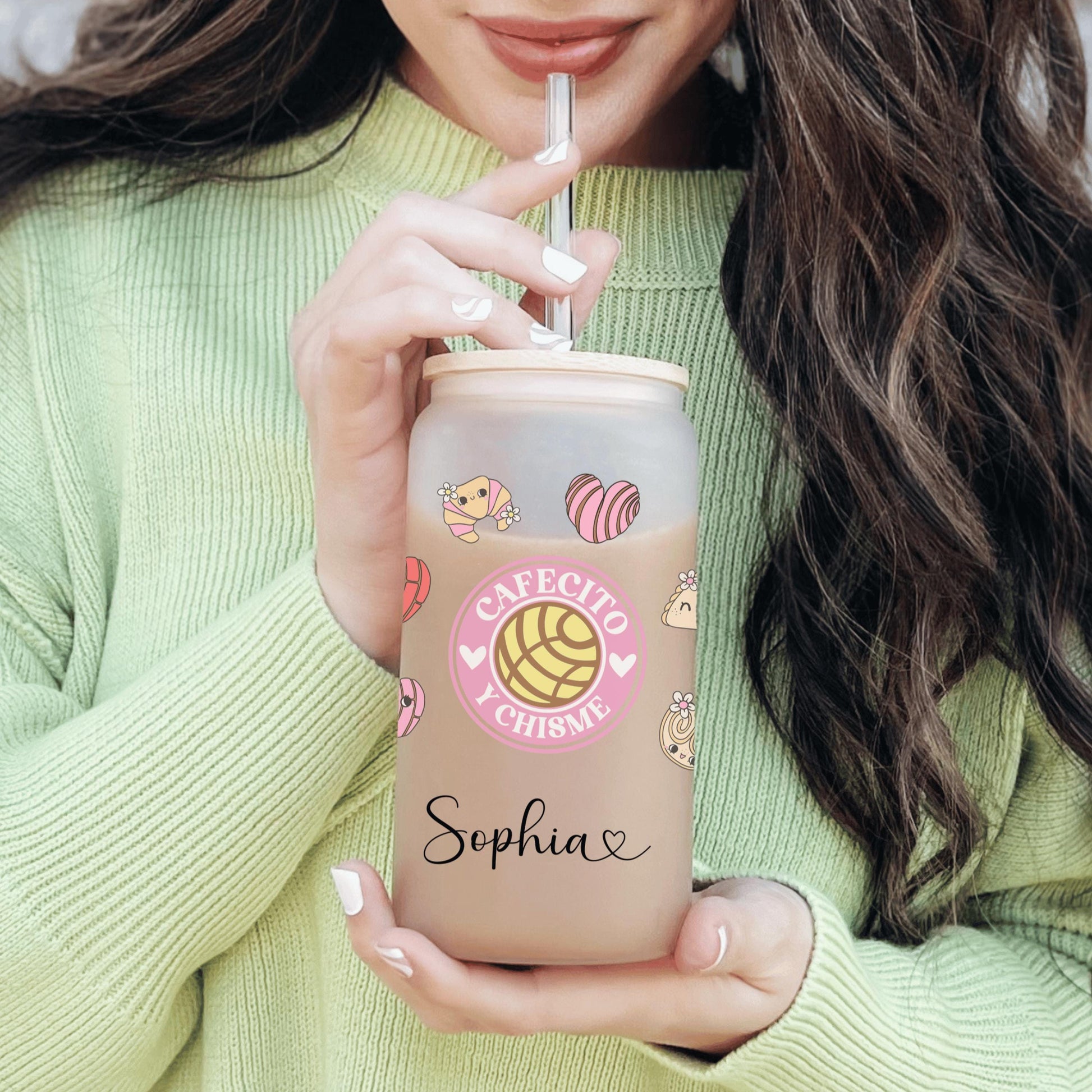 Personalized coffee tumbler featuring a pan dulce design ideal for sipping iced or hot cafecito in style